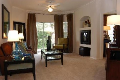 Gables at the Terrace - Living - Photo 6 of 12