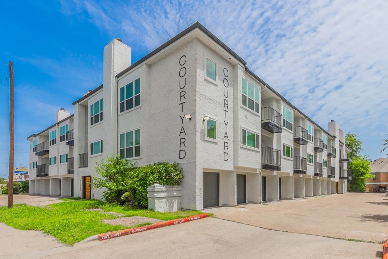 Courtyard - Dallas, TX - Photo 1 of 18