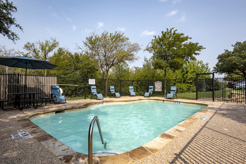 Abbott - Pool - Photo 4 of 10
