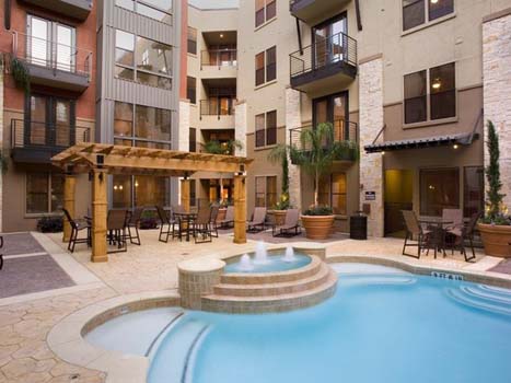 Gables Upper Kirby Apartment