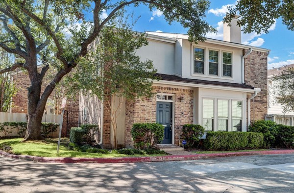 San Felipe Square Townhomes