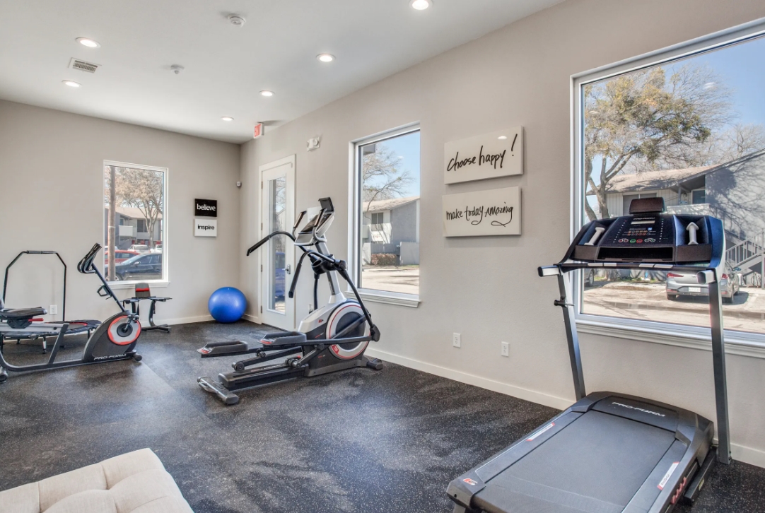 Jerry - Fitness - Photo 4 of 14
