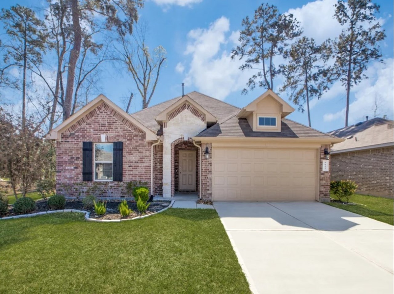 Amber Pines at Fosters Ridge - Conroe, TX - Photo 1 of 24