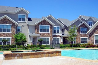 Delafield Villas Apartments Dallas Texas