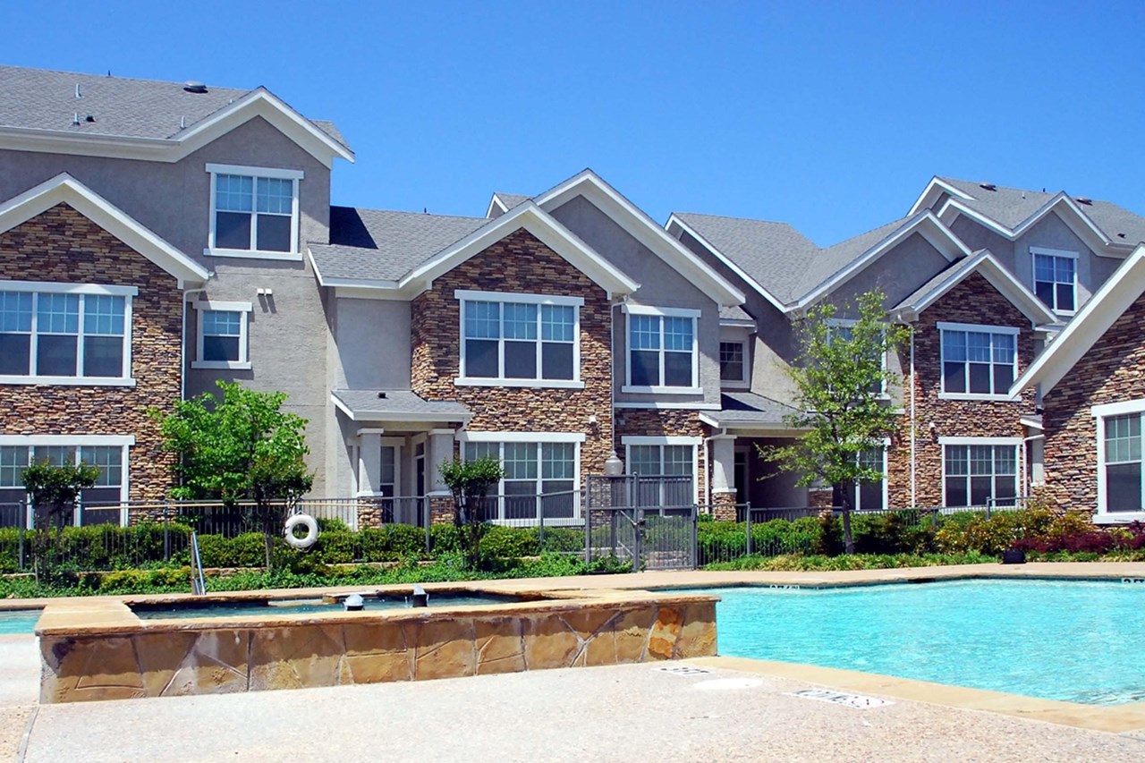 Delafield Villas - Dallas, TX - Photo 1 of 11