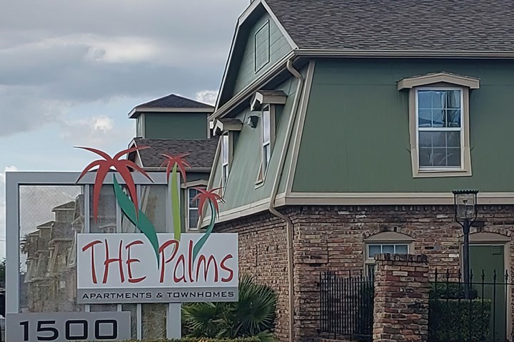 Palms Apartments & Townhomes