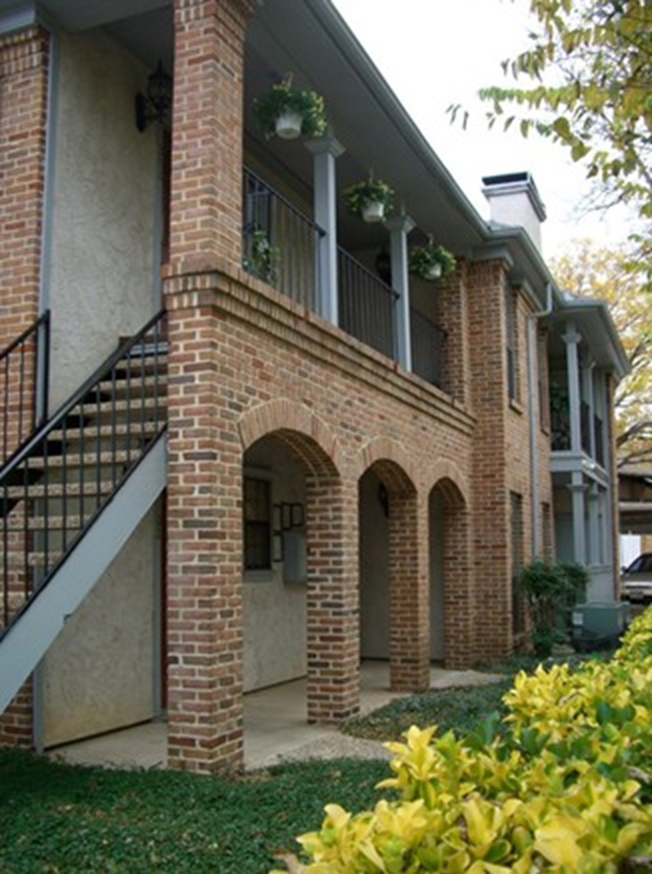 8510 Park Lane - Dallas, TX - Photo 1 of 29