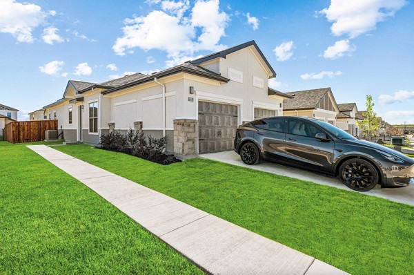 Luxe of Denton