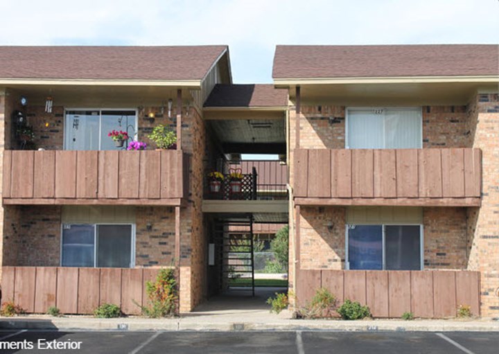 GrayHill Gainesville 900+ for 1 & 2 Bed Apts