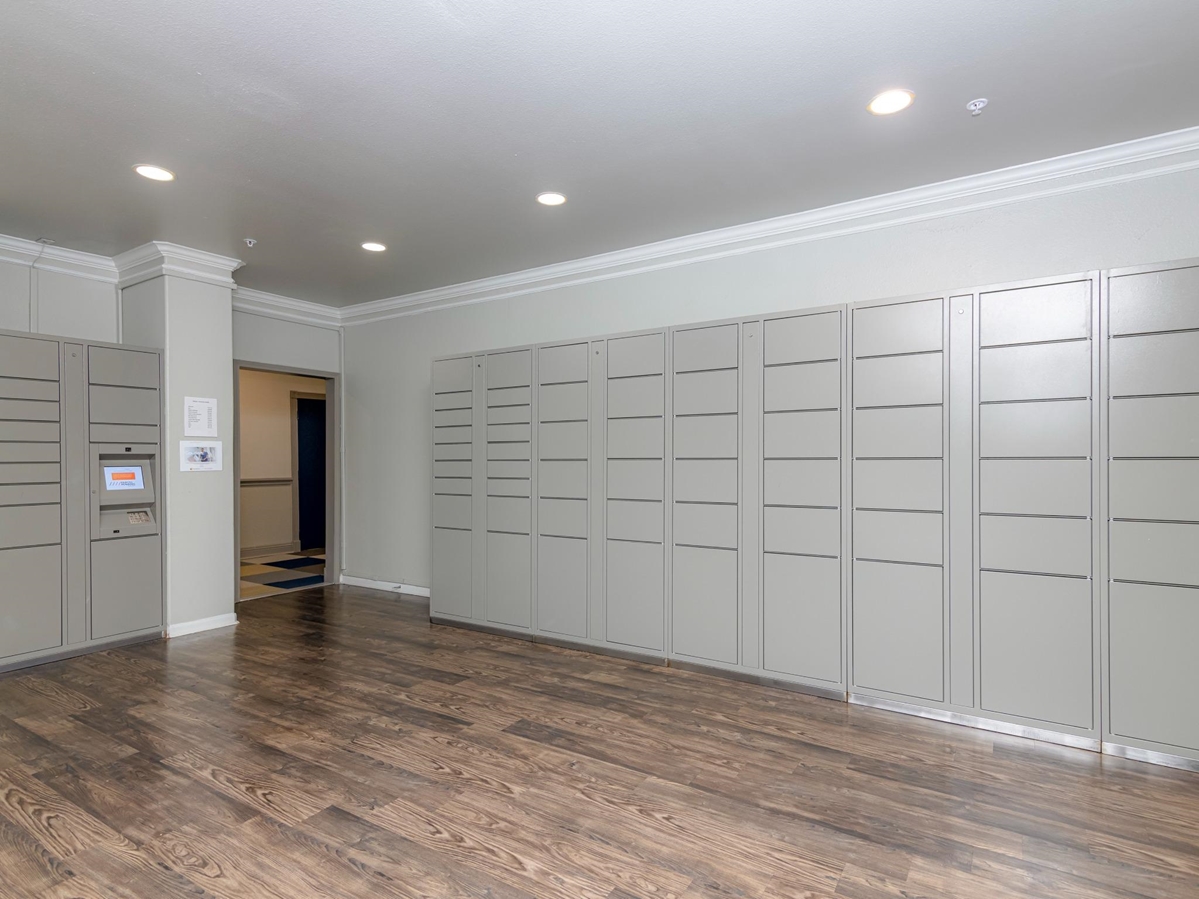 Avana River Park - Package Station - Photo 5 of 20