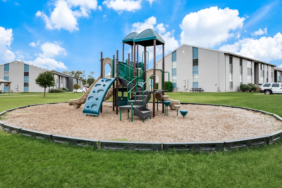Sky Landing - Play Area - Photo 5 of 22