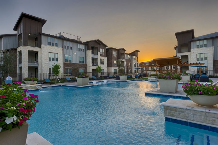 Braxton at Tamarron Katy 1180+ for 1, 2 & 3 Bed Apts