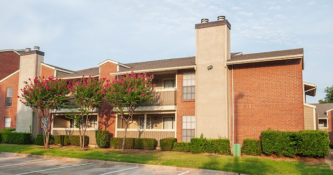 Brittany - Exterior - Photo 3 of 18
