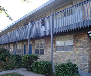 Shadow Ridge Apartment