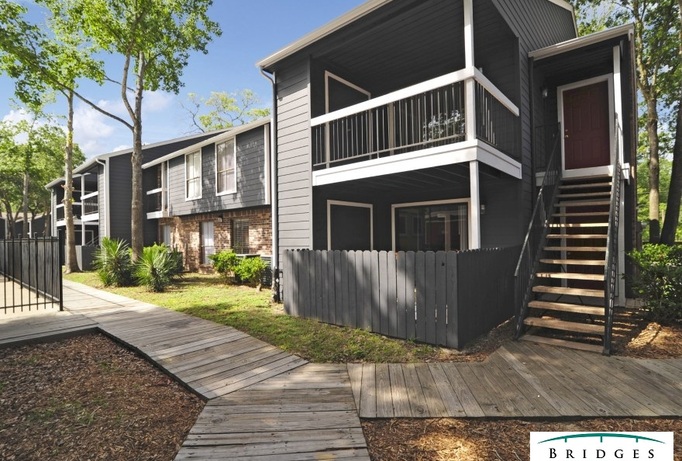 Bridges of Cypress Creek Apartment