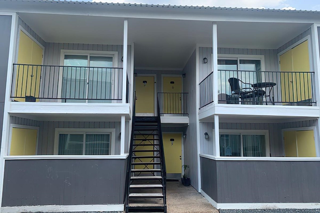 Brays Villas - Exterior - Photo 2 of 23