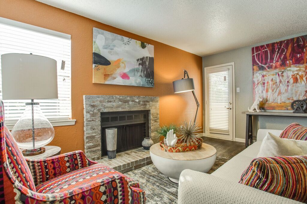 Preslee - Living - Photo 5 of 13