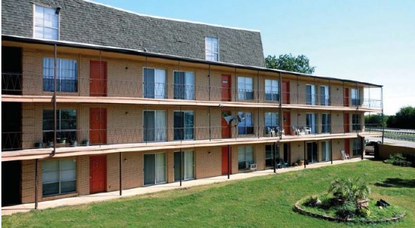 Cresent Ridge Apartment