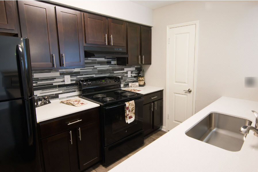 Arden Terrace - Kitchen - Photo 6 of 8