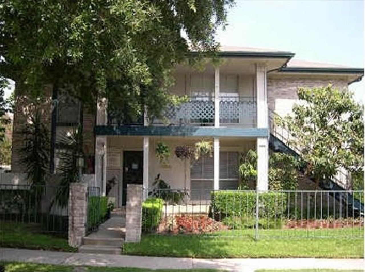 Langham Creek - Houston, TX - Photo 1 of 4