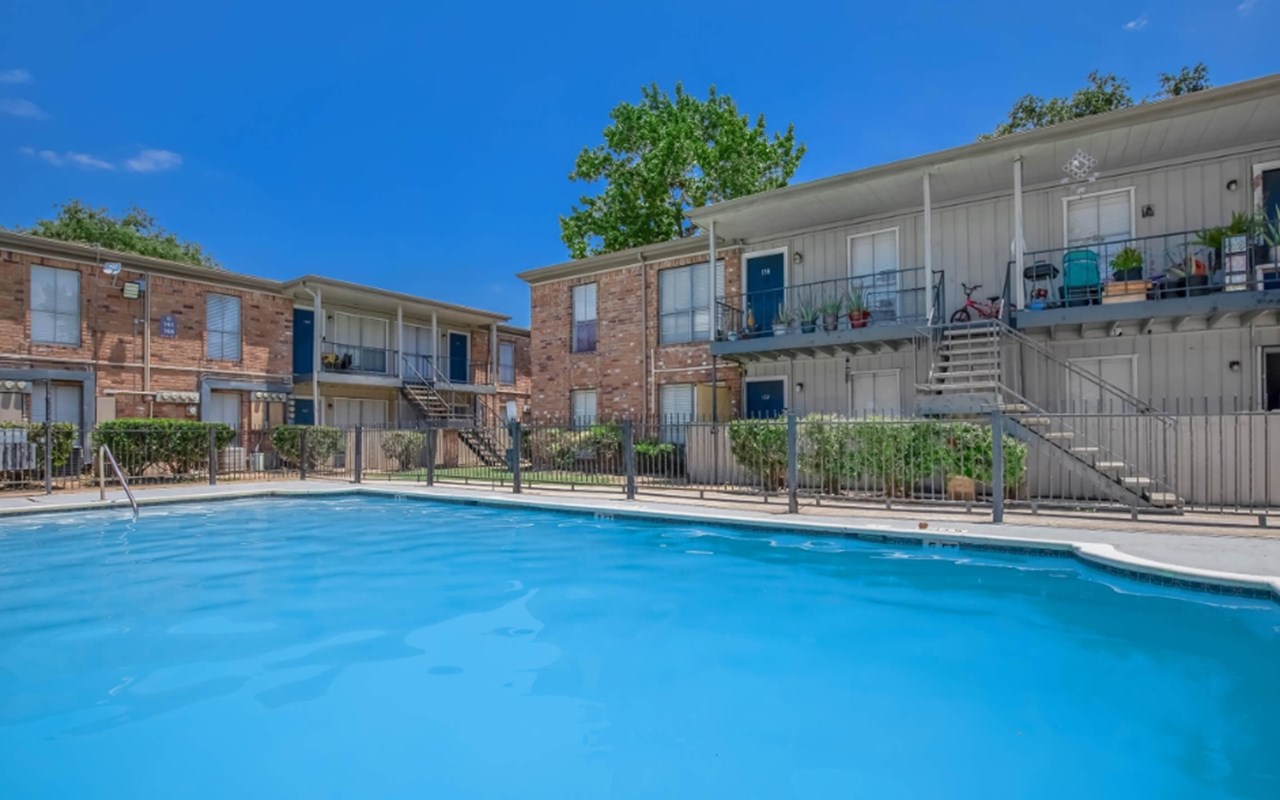 La Primavera - Houston, TX - Photo 1 of 9