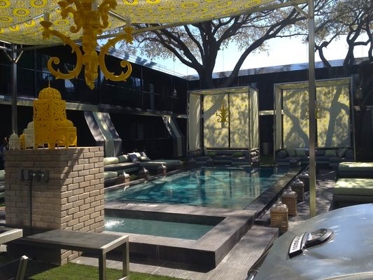 London - Pool - Photo 2 of 44