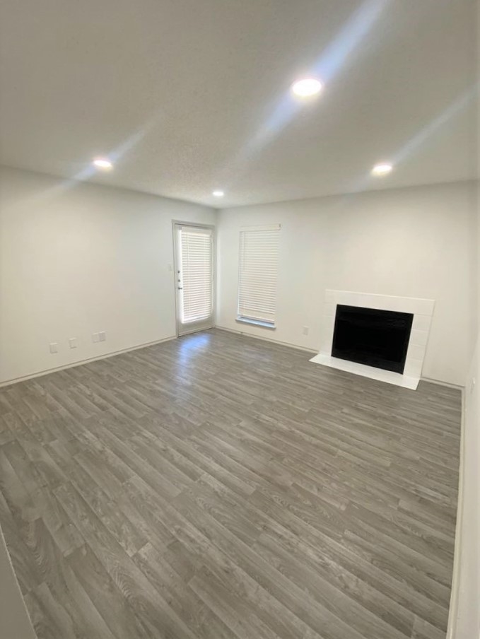 Crosby West - A2R Living Room - Photo 4 of 10