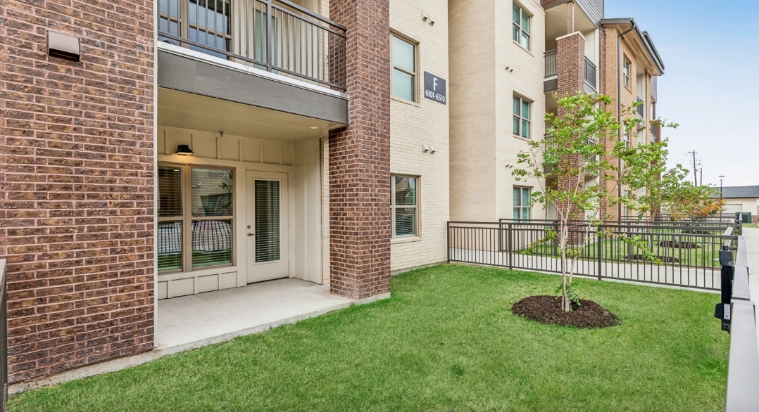 Wildwood - Patio/Balcony - Photo 7 of 12