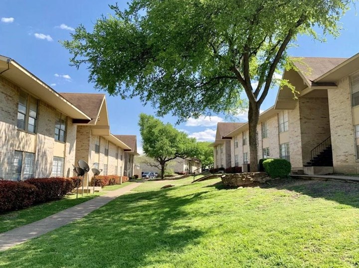 Park Lane Terrace Dallas 1150+ for 1, 2 & 3 Bed Apts