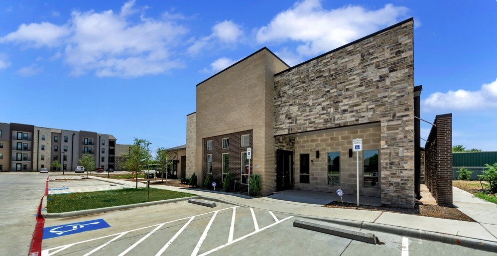 West Ridge Villas McKinney 1510+ for 1, 2 & 3 Bed Apts