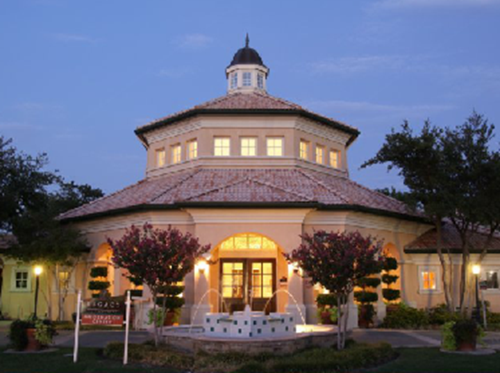 Lyndon Apartments Irving 1097+ for 1, 2 & 3 Bed Apts