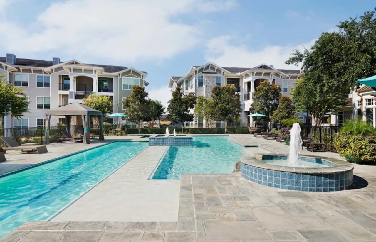 Camden Northpointe - Tomball, TX - Photo 1 of 11