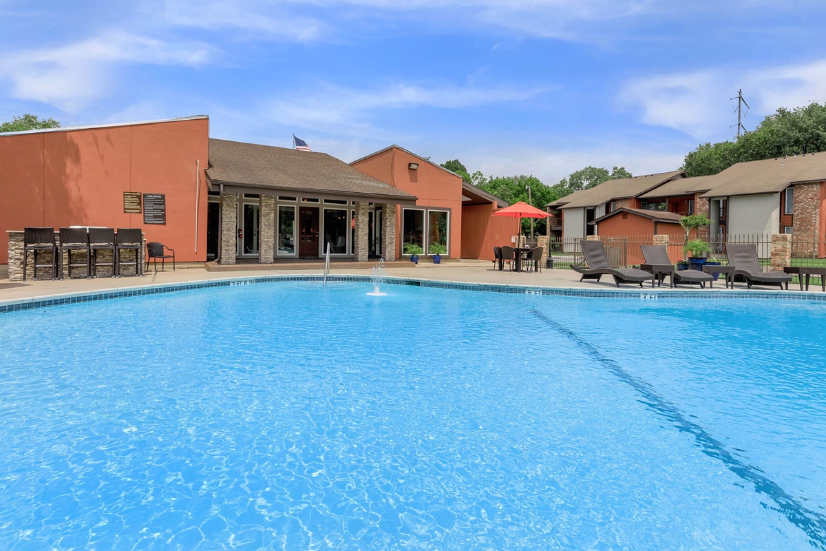 Residence at Deerpark - Pool - Photo 6 of 28