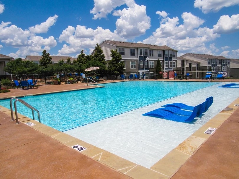 Westpoint at Scenic Vista - Pool - Photo 4 of 30