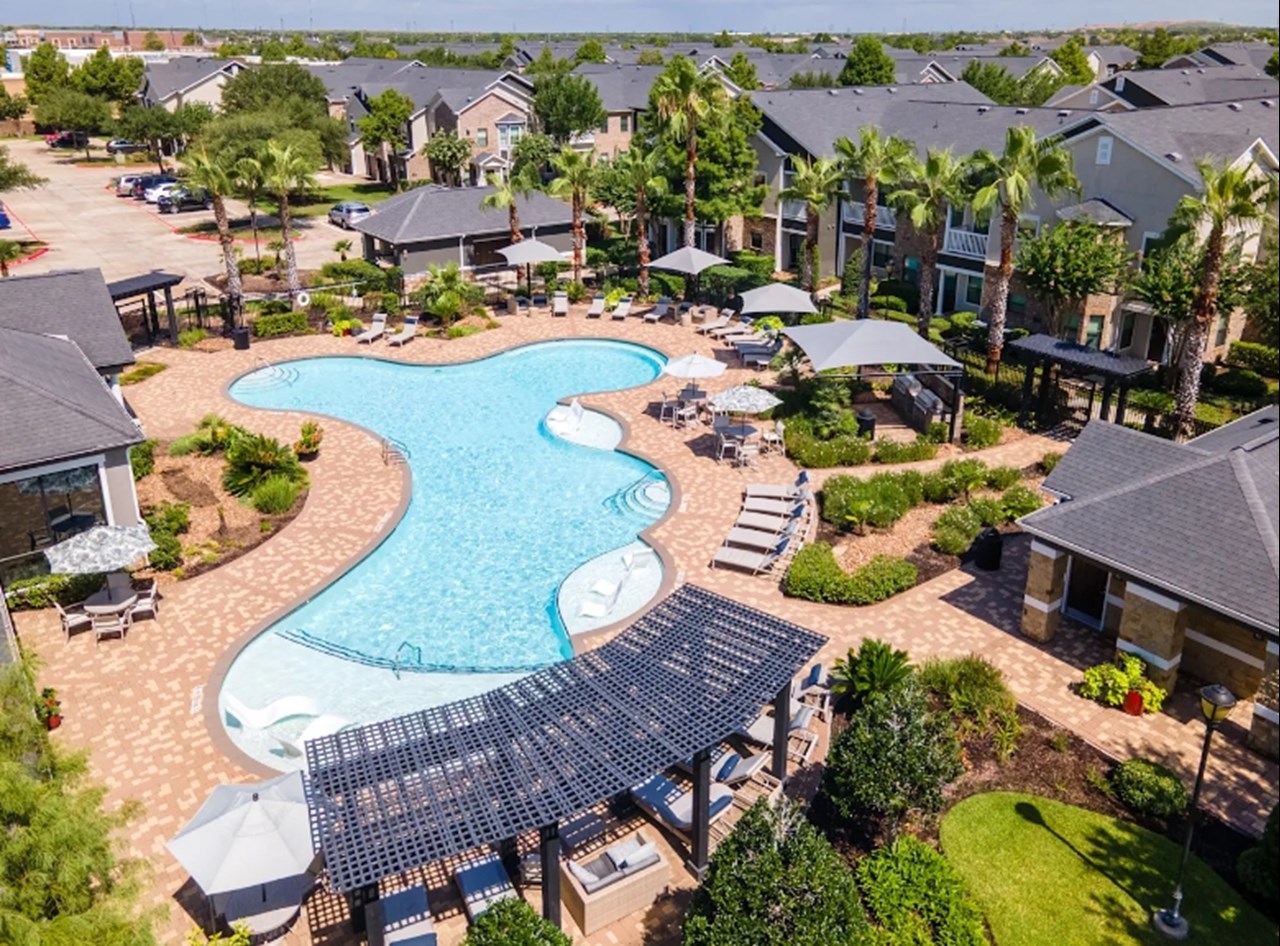 Avenues at Shadow Creek Ranch - Pearland, TX - Photo 1 of 8