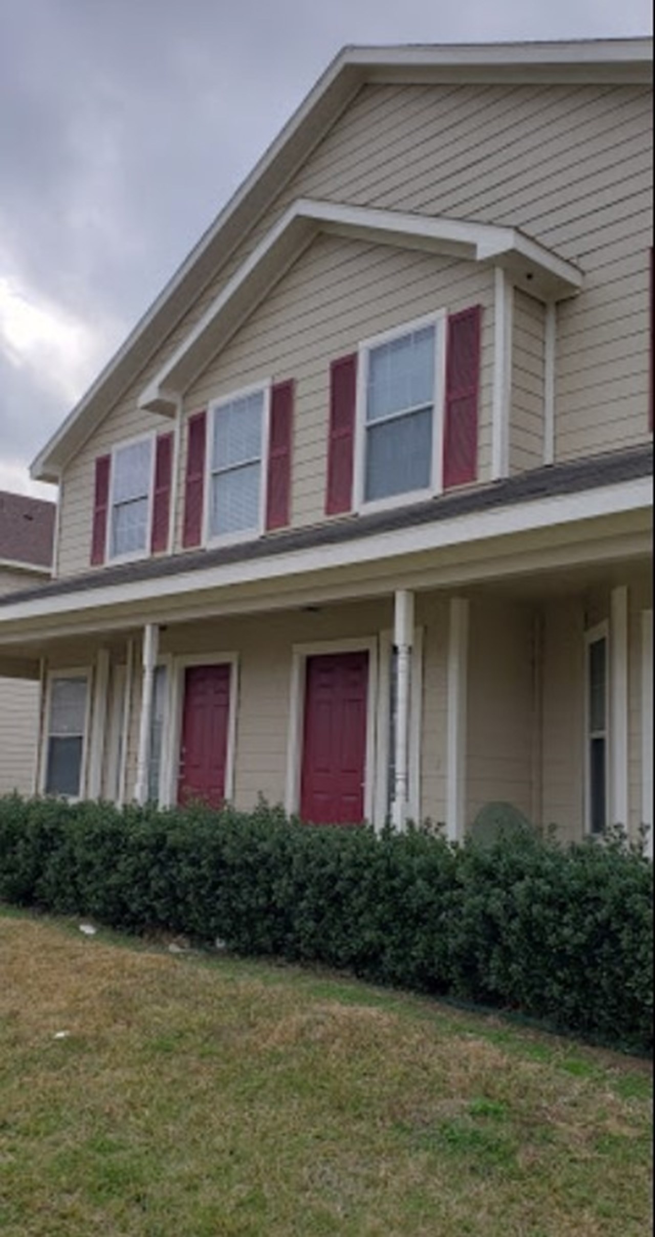 Brookside Meadows - Hempstead, TX - Photo 1 of 15