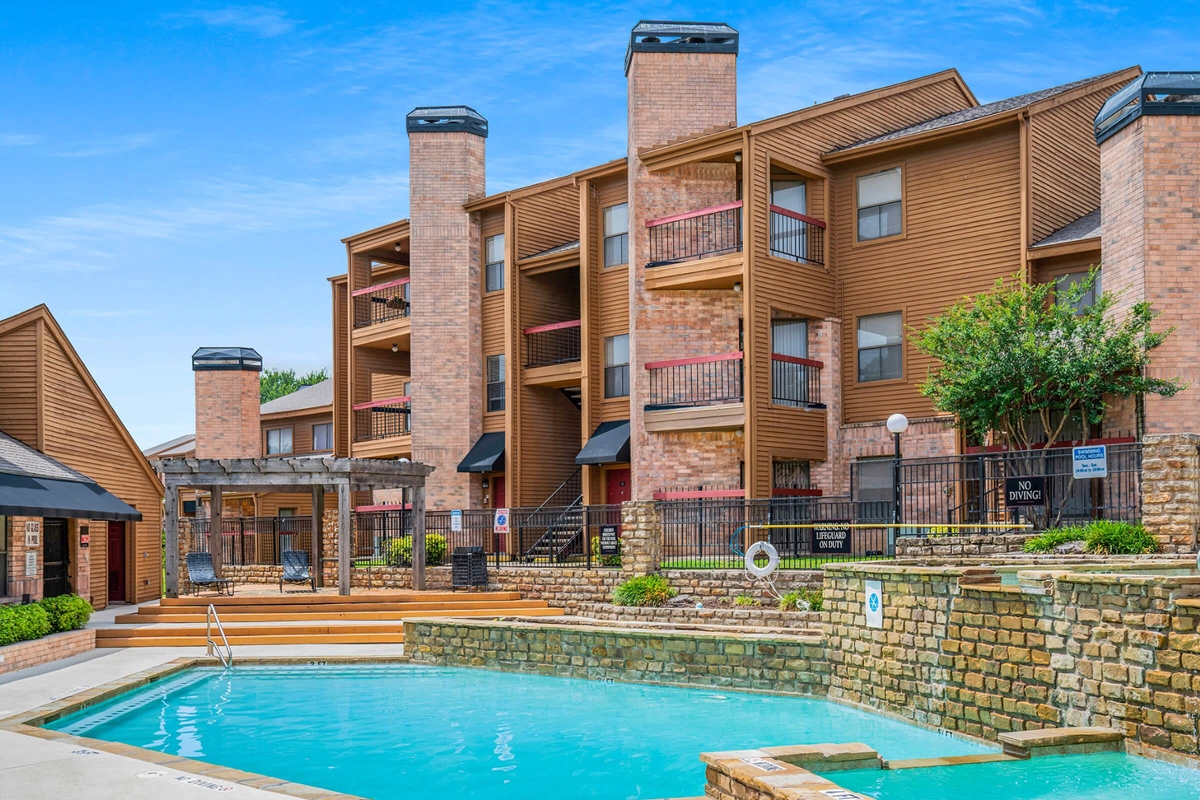 Tides on Overton Ridge Fort Worth 860+ for 1, 2 & 3 Beds