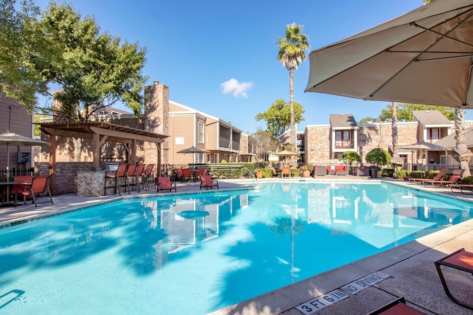 Arden Greenwood Houston 900+ for 1 & 2 Bed Apts