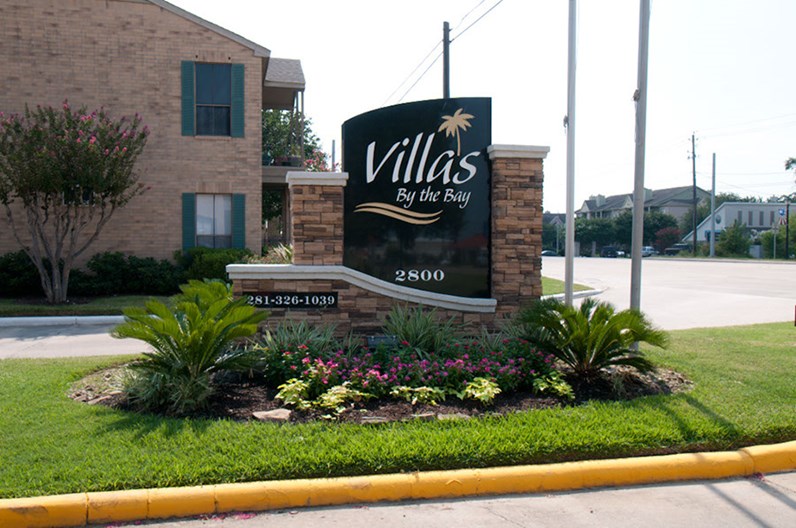Villas by the Bay Apartments