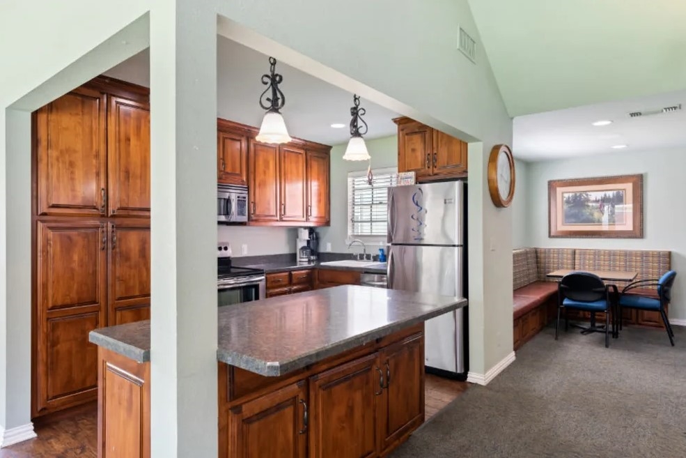 Alta River Park - Clubhouse - Photo 6 of 16
