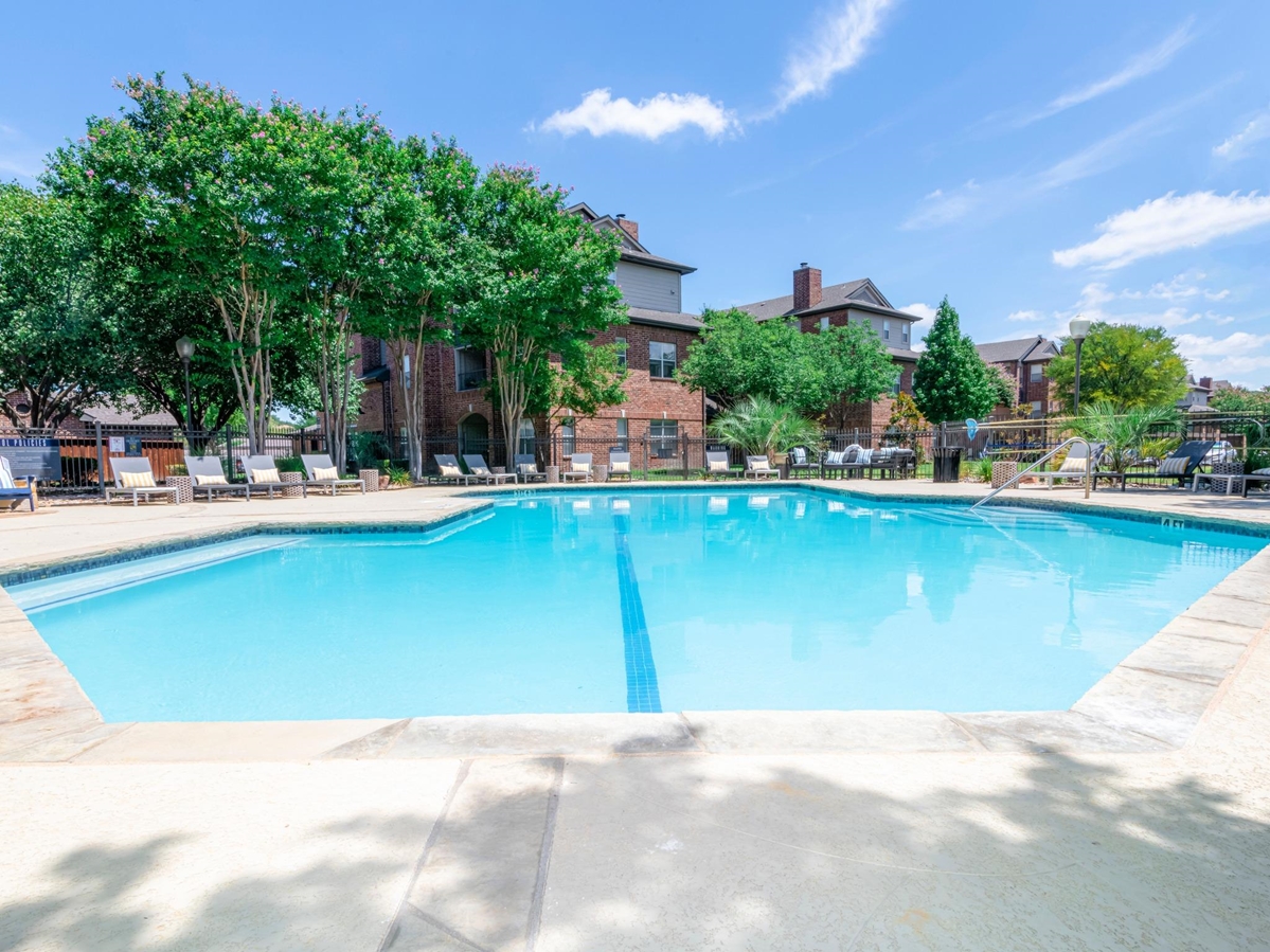 Avana River Park - Pool - Photo 2 of 20