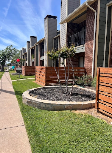 Spanish Breeze at Bachman Lake - Exterior - Photo 2 of 6
