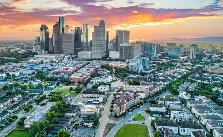 MAA Midtown Square I, II & III - Houston, TX - Photo 1 of 14