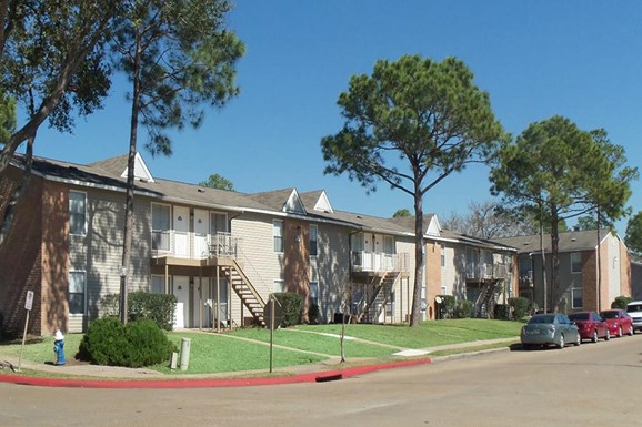 Riveraine Apartments