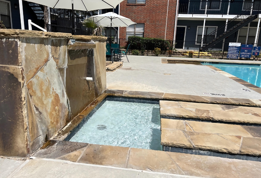 Millennium Dallas - Pool - Photo 6 of 12
