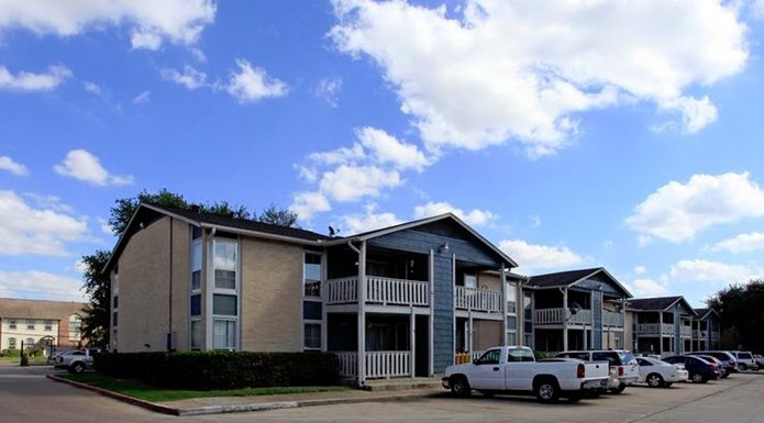 Bayou Willows Apartments