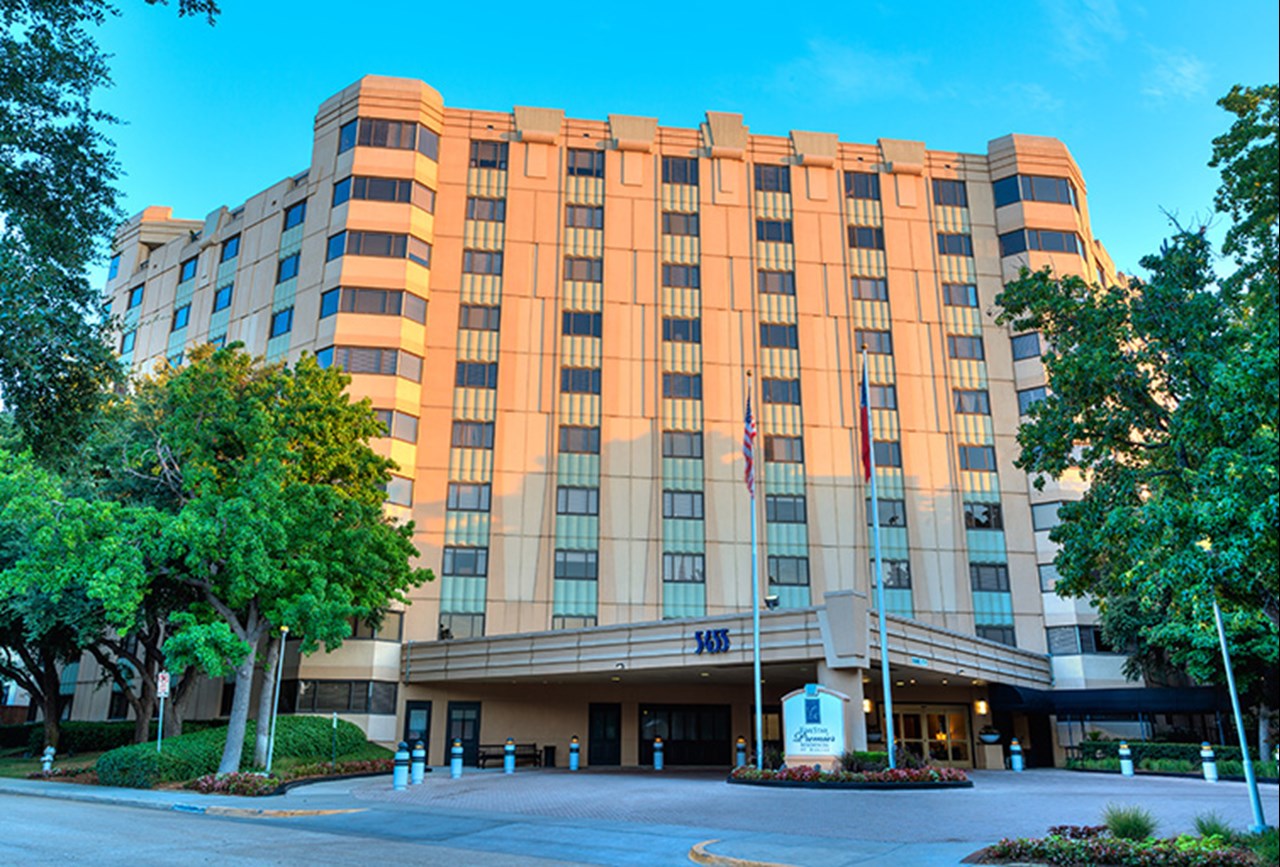 Five Star Premier Residences of Dallas - Dallas, TX - Photo 1 of 12