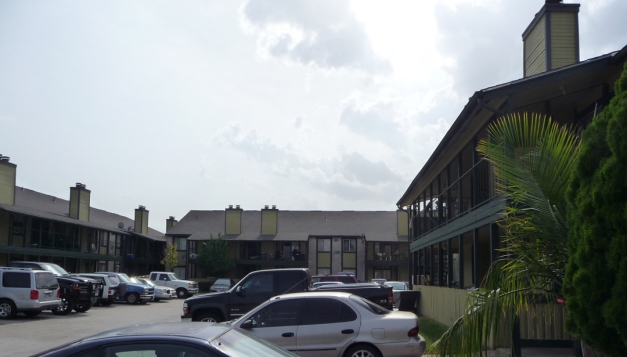 Royale De Ville Apartment