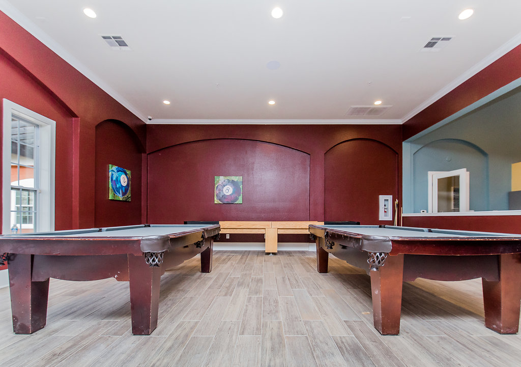 Villagio - Gameroom - Photo 4 of 6