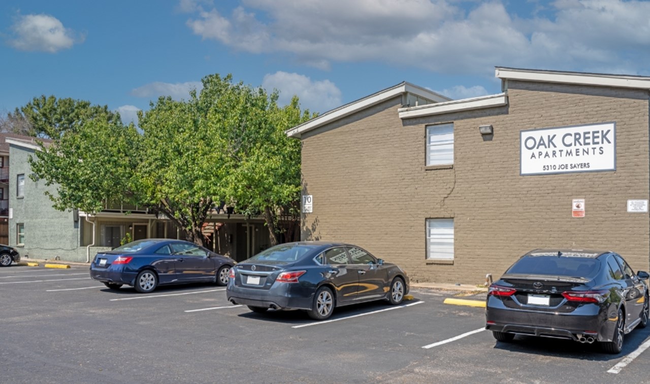 Oak Creek - Exterior - Photo 5 of 34